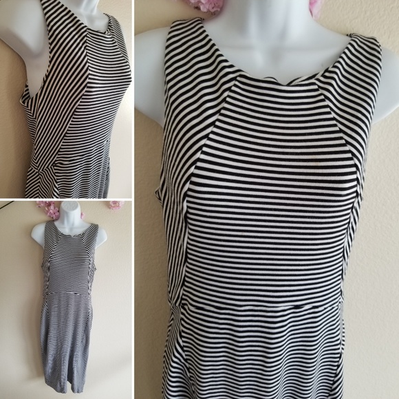 Bananna Republic striped Dress blsck & white 10 - Picture 4 of 8